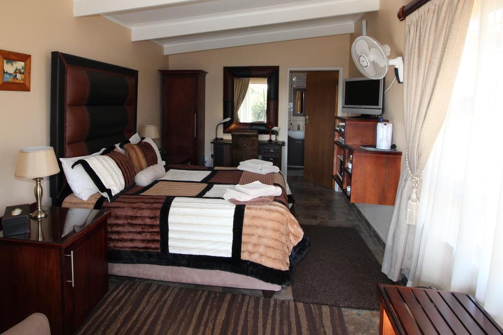 Waterfront Guest House Carolina Экстерьер фото