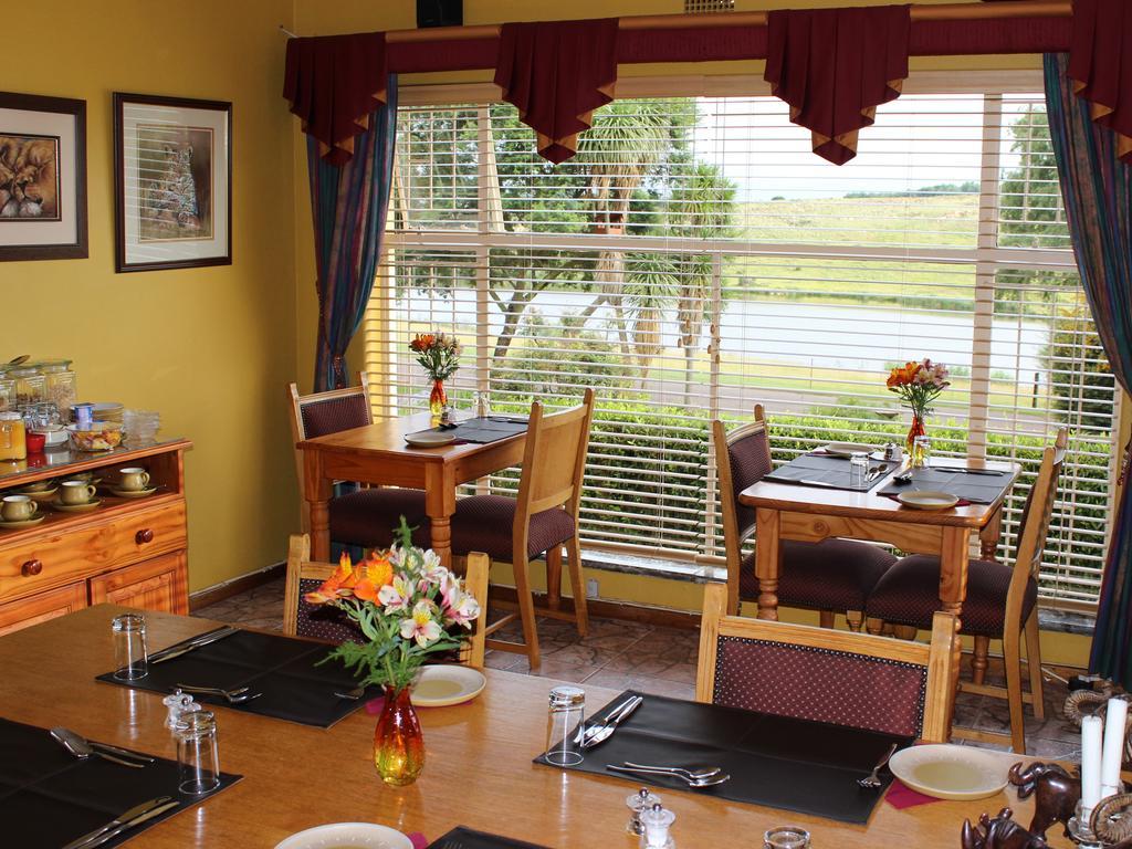 Waterfront Guest House Carolina Экстерьер фото